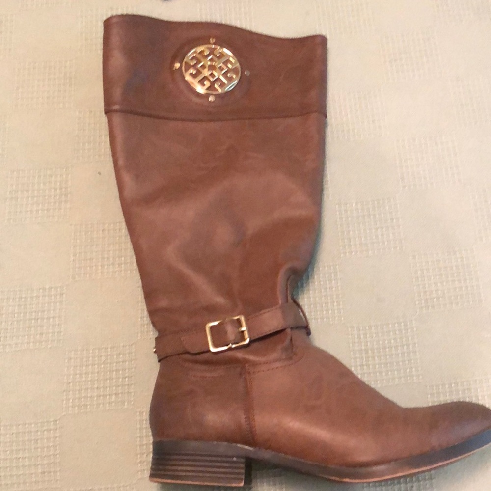 Zip up tall boots